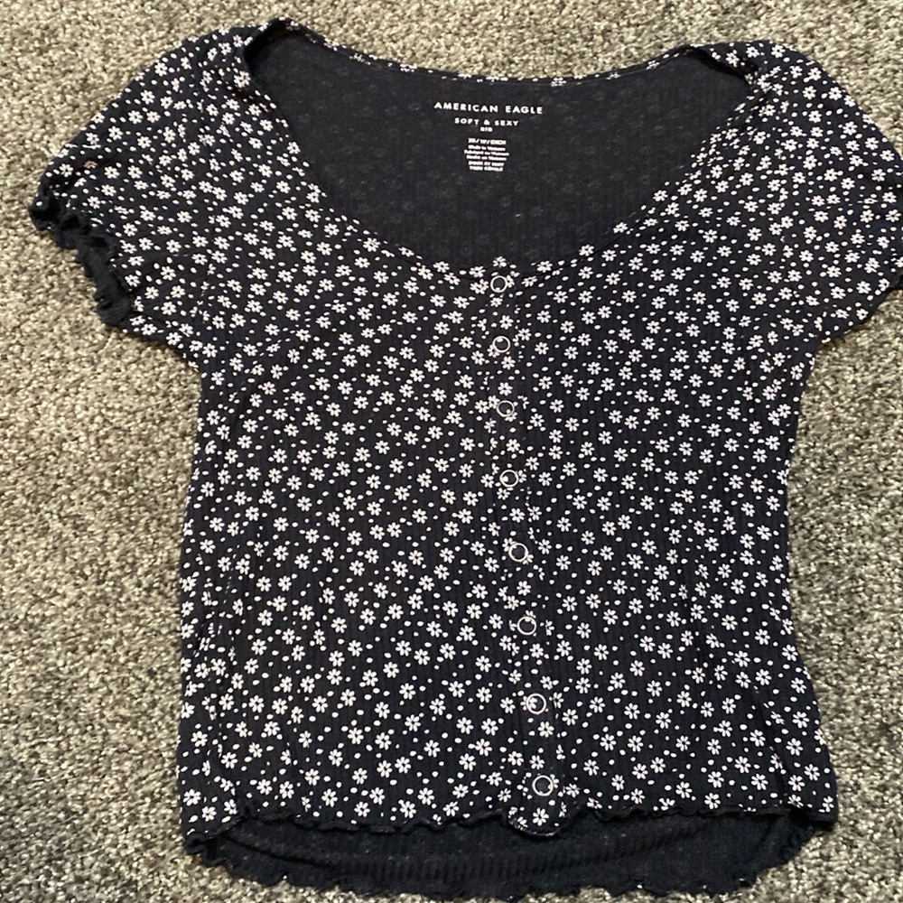 AMERICAN EAGLE FLOWER SHIRT